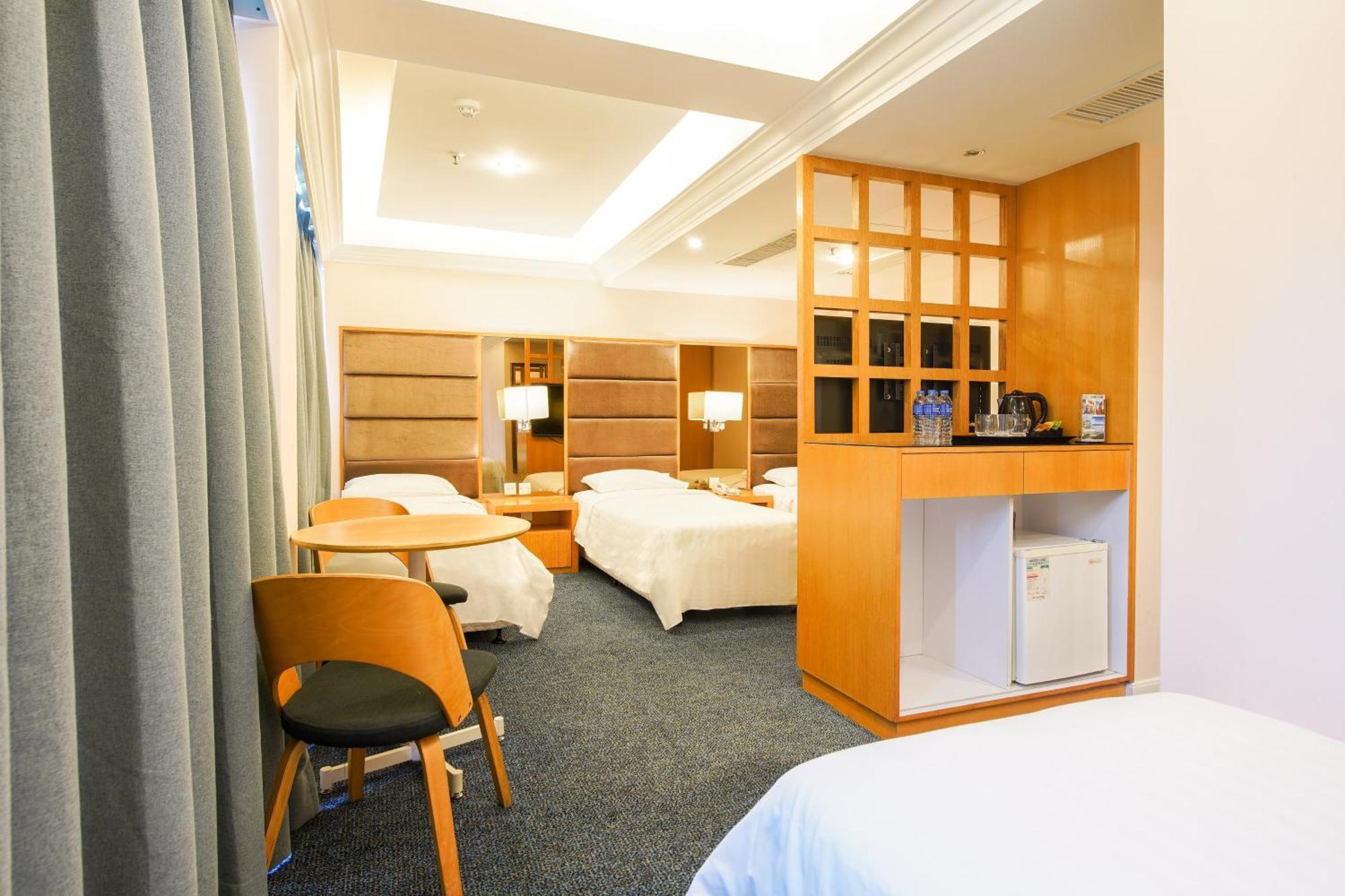 Warwick Hotel Cheung Chau Hong Kong Bagian luar foto